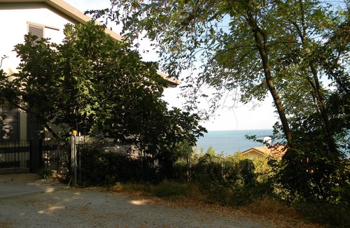 Gabicce Mare Apartment | APARTMENT IN A SEAFRONT VILLA IN A PANORAMIC AND RELAXING POSITION