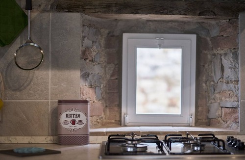 Villa A Sesta House | Apartment in renovated farmhouse in typical Chianti Tuscan village