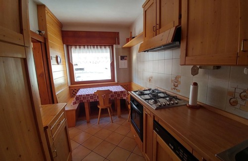 Laggio di Cadore Apartment | APARTMENT IN THE WHITE MAGIC OF THE DOLOMITES