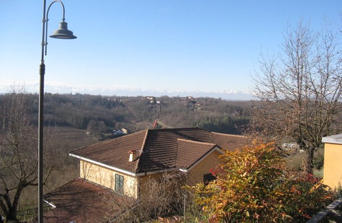 Castellero Apartment | Apartment in typical Piedmontese farmhouse