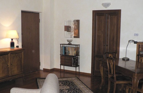 Condove Apartment | Apartment in villa with garden