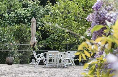 Como Apartment | Apartment in villa with large terrace and private garden.