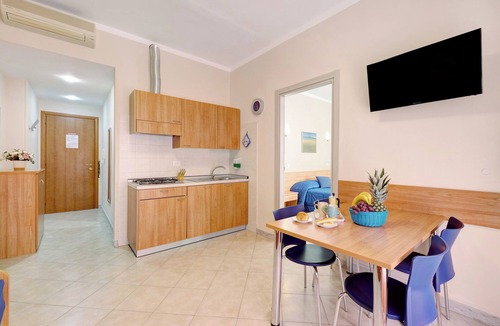 Finale Pia Apartment | Apartment "Isophylla Superior" with Wi-Fi & Balcony