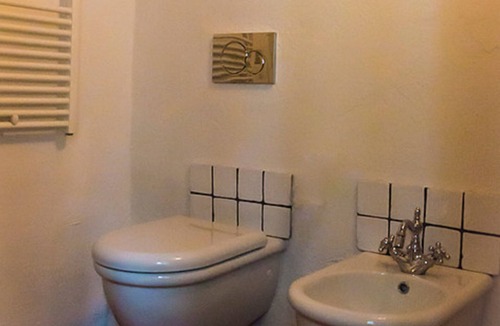 Rupoli Apartment | Apartment in farmhouse "Boschetto"