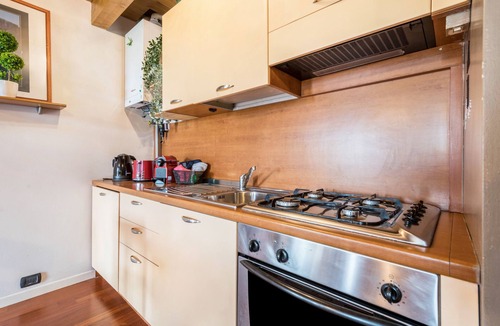 Crociale Apartment | Apartment 'Residence La Piopa' with Mountain View, Wi-Fi and Air Conditioning