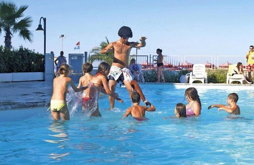 Roseto degli Abruzzi Apartment | Apartment in Roseto near Sandy Beach