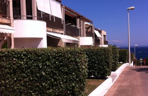 Capo Testa Apartment | Apartment with stunning views of the Bocche di Bonifacio