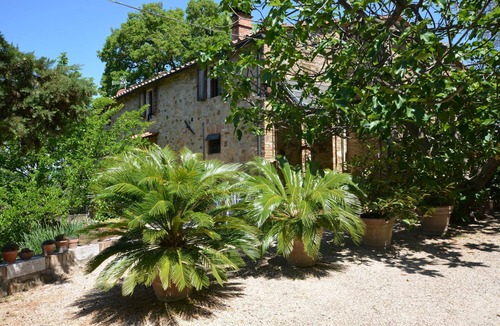 Radicondoli Apartment | APARTMENT LA CASA NUOVA - in VILLA in the TUSCAN COUNTRYSIDE WITH POOL