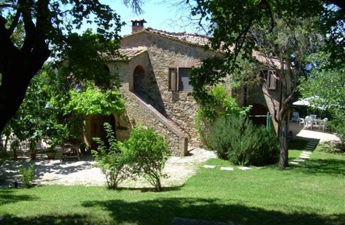 Radicondoli Apartment | APARTMENT LA CASA NUOVA - in VILLA in the TUSCAN COUNTRYSIDE WITH POOL