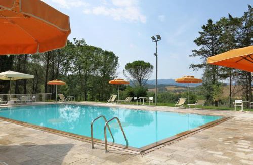 Peccioli Apartment | Apartment Le Palaie - 'Panettoni' PEC201 by Interhome