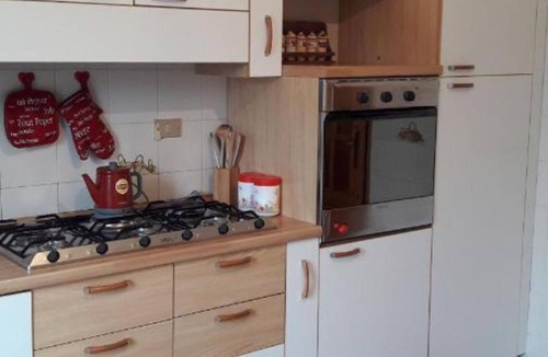 Aymavilles Apartment | Apartment 'Mansarda Le Chateau' with Mountain View, Shared Garden and Wi-Fi
