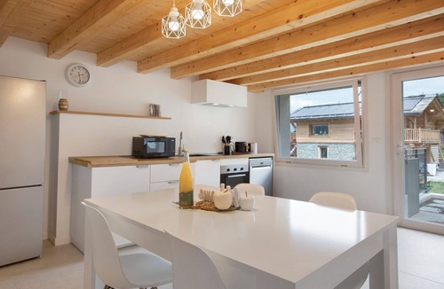 Aymavilles Apartment | Apartment 'Millet Ozein' with Mountain View, Shared Terrace and Wi-Fi