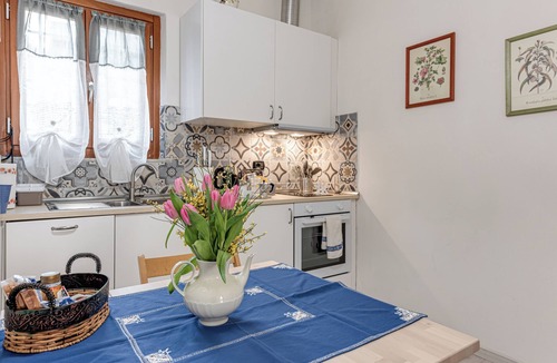 Pistoia Apartment | Apartment 'Nel Cuore Del Rione Del Drago' with Wi-Fi and Air Conditioning