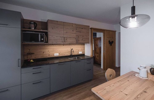 Valdaora di Sotto Apartment | Apartment 'Obermairhof 135' with Shared Garden, Balcony and Wi-Fi