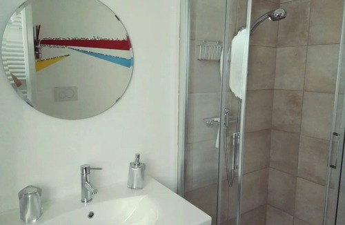 Lorenzago di Cadore Apartment | Apartment 'Parco Dei Sogni' with Mountain View, Shared Terrace and Wi-Fi