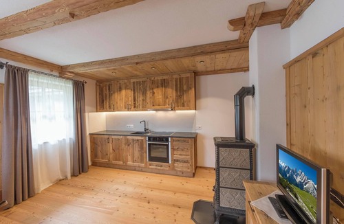Sorafurcia Apartment | Apartment Piz da Peres Kronplatz with Mountain View, Pool, Sauna & Wi-Fi