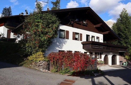 Carezza Apartment | Apartment Regenbogen with Mountain View, Shared Sauna Balcony & Wi-Fi