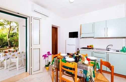 Scialara Apartment | Apartment 'Sabbia D'oro, 402' with Shared Pool and Wi-Fi