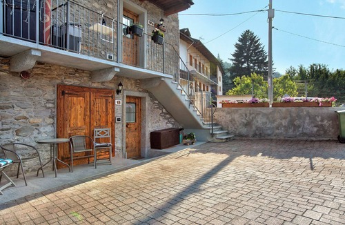 Aymavilles Apartment | Apartment 'Souvenir au Moulin' with Mountain View, Shared Garden and Wi-Fi