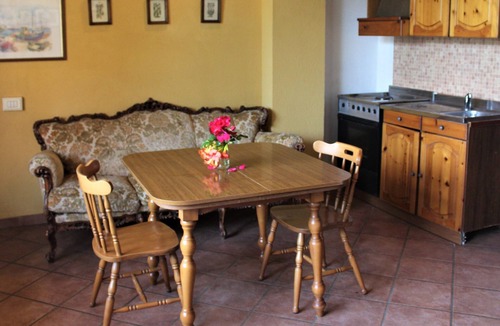 Salussola Other | Apartment surrounded by greenery at the Fattoria delle Rose