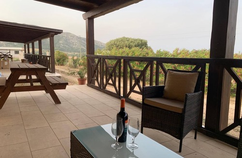 Galtelli House | APARTMENT TERRACE SEA VIEW, TRILO, A/C AREA OROSEI