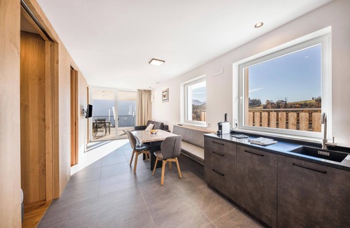 Renon Apartment | Apartment "Thalerhof Sancta Sebastianus" with Mountain View, Garden & Wi-Fi