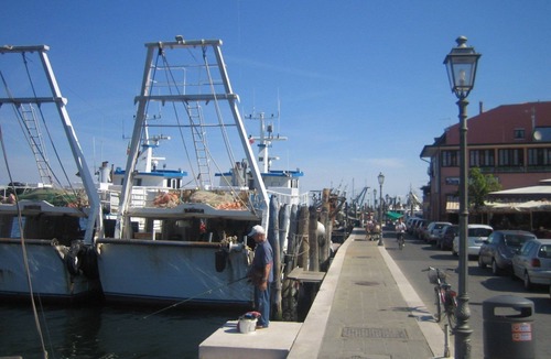 Chioggia Apartment | Apartment 'Vistamare' with Sea View and Balcony