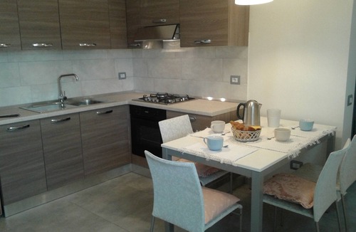 Sant'Omero Apartment | APARTMENT WITH 1 BEDROOM