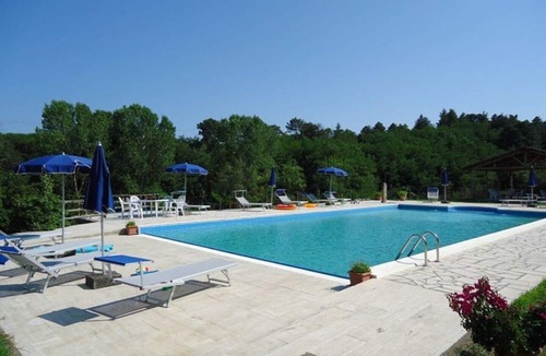 Fauglia House | Apartment with 2 bedrooms, 1 bathroom and terrace with garden furniture and bbc