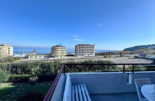 Vallevo Apartment | Apartment with all amenities 50 meters from the sea. Breathtaking view