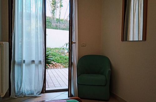 Mombaroccio Apartment | Apartment with beautiful view of the hills, between Pesaro and Fano