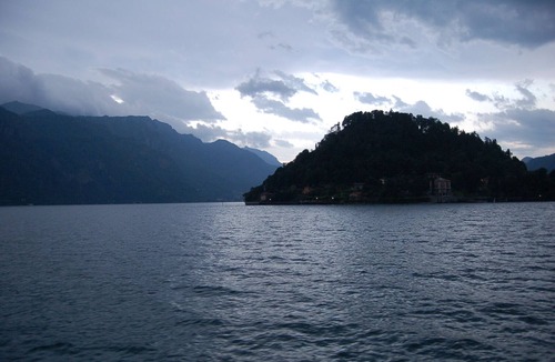 Varenna Apartment | Apartment with breathtaking view over the lake, no car needed