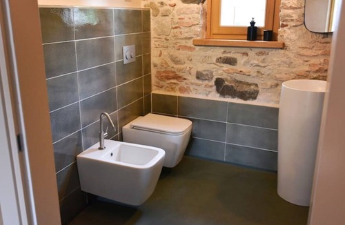 Feltre Apartment | Apartment with kitchen and fine finishes. Panoramic terrace.