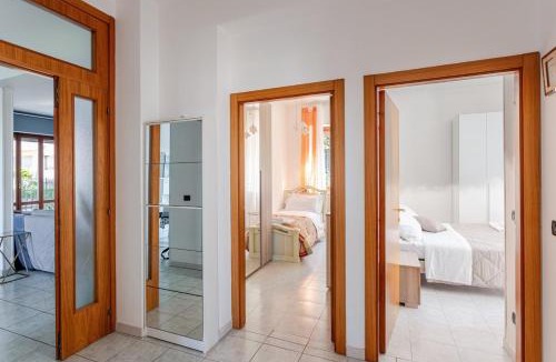 Monte San Giusto Apartment | Appartamento Blu Cobalto
