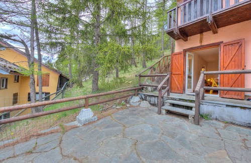 Claviere Apartment | Appartamento La Marmotta Mountain Retreat, Claviere, Italy