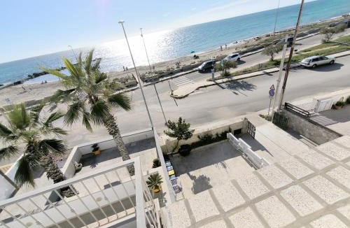 Torre Mozza Apartment | Appartamento La Torre Primo Piano Vista mare Puglia On line
