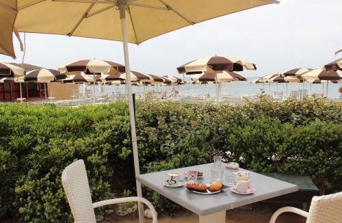 Quartiere XXXIV Lido di Ostia Levante Apartment | Appartamento Lungomare Toscanelli