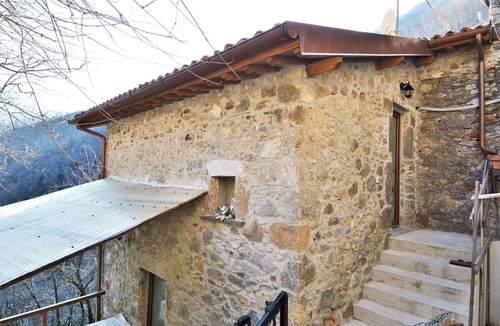 Fornovolasco House | Appealing holiday home in Fornovolasco in a quiet location