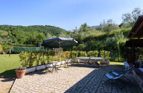 Castelfranco di Sopra Apartment | Apt. LaTraviata - Residence Casa lama - two-room apartment 2/4 P for couples or families