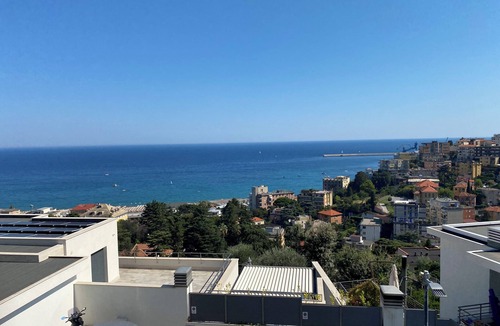 Albissola Marina Apartment | Arcobaleno Apartment 500 meters from the sea