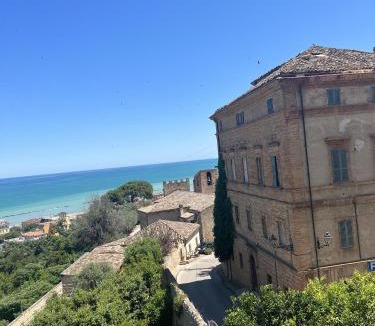Grottammare Villa | ARTs at the Old Town