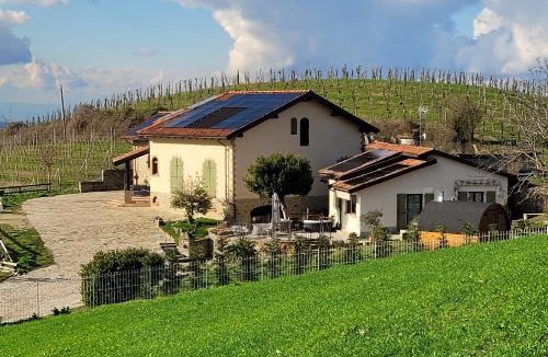 Dogliani Bed & Breakfast | Assiolo Relais