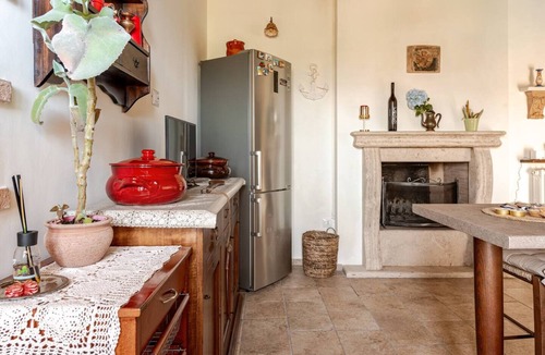 Campello sul Clitunno Apartment | Athena vacation home