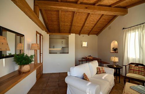 Galtelli House | Auberge Santu Martine: Cottage with Pool (Manca)