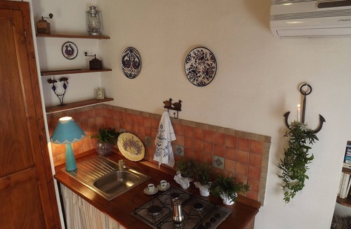 Sant'Antioco Cottage | Aunt Luisa's cottage in Sardinia, five minutes from the sea