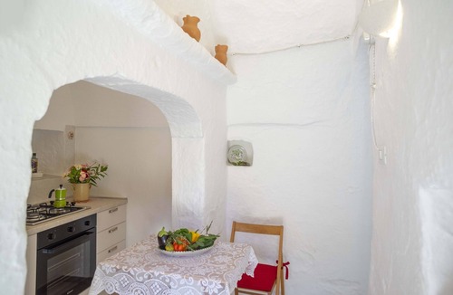 L'Assunta House | Authentic And Lovely Trulli In Monopoli’s Countryside