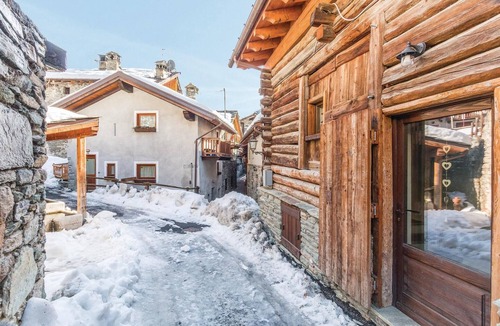Vollon Apartment | Awesome apartment in Brusson Vollon AO