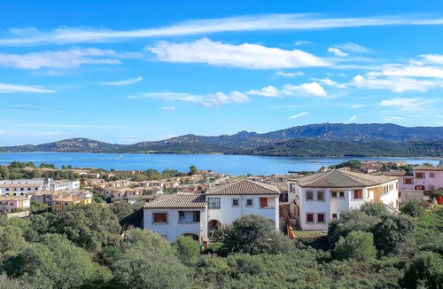Cannigione Apartment | Awesome apartment in Cannigione