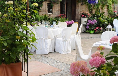Borghetto House | Azienda Agricola Palazzo Manzoni