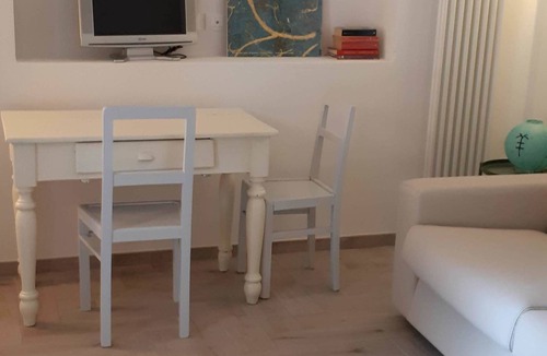 Premeno House | Azzurra e Lilla